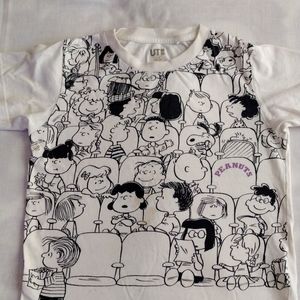 Peanuts Unisex T-shirt Size 3-4